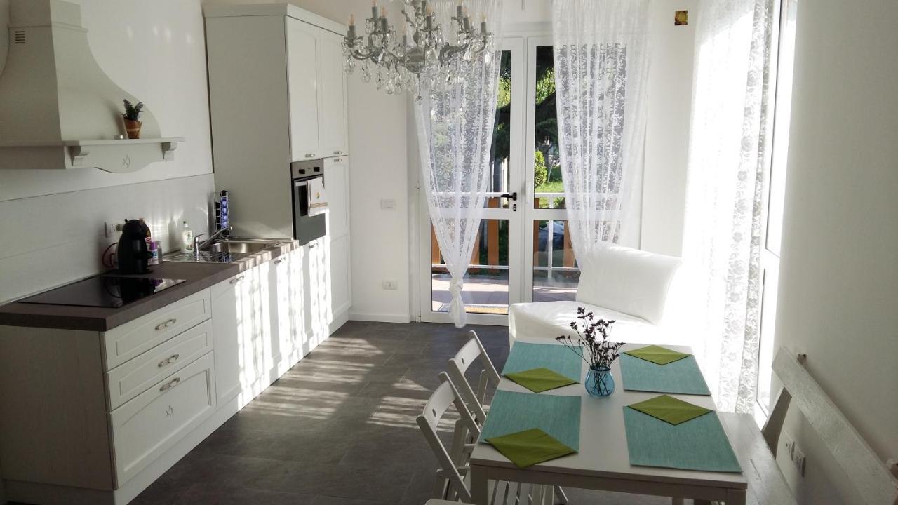 La Casa Dei Sogni Bed & Breakfast Brugherio Ngoại thất bức ảnh
